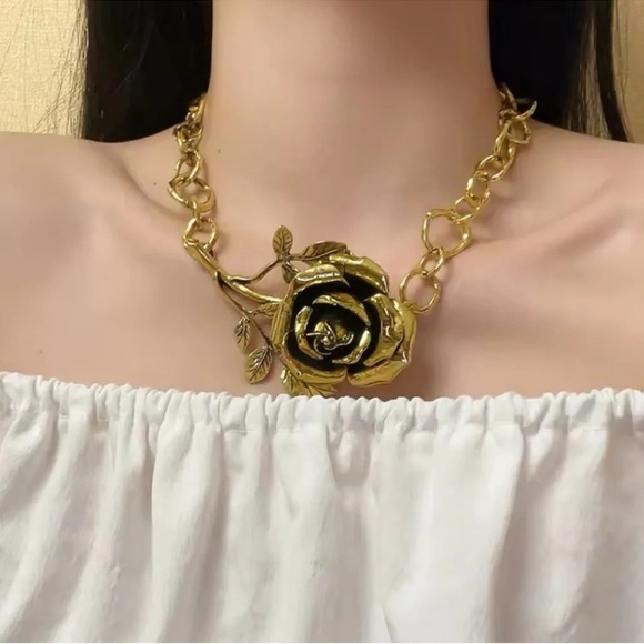 Anthropologie Metallic Rose Elegance Gold Bold Floral Statement Necklace - Picture 2 of 9